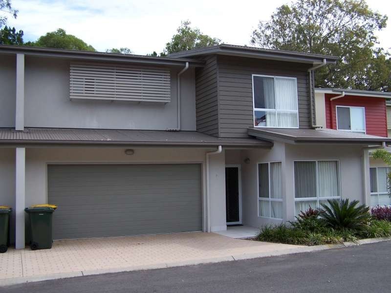 7/71 Elizabeth Street, Urangan QLD 4655