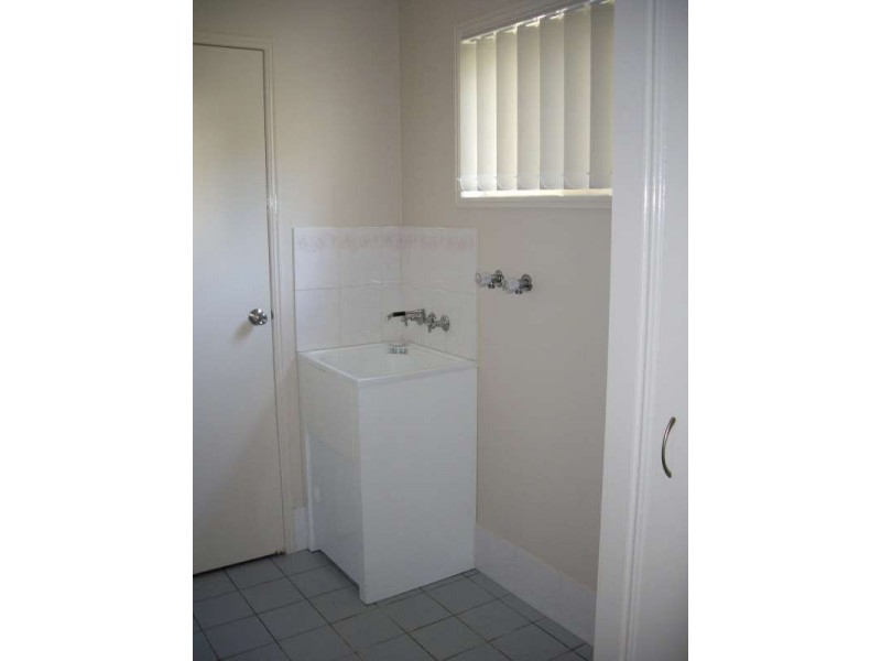 Eli Waters QLD 4655