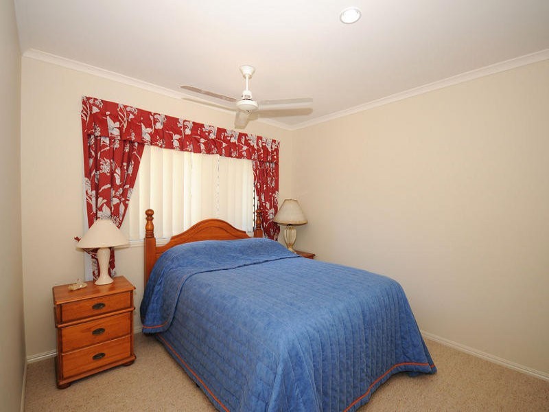 15 Kingston Court, Point Vernon QLD 4655