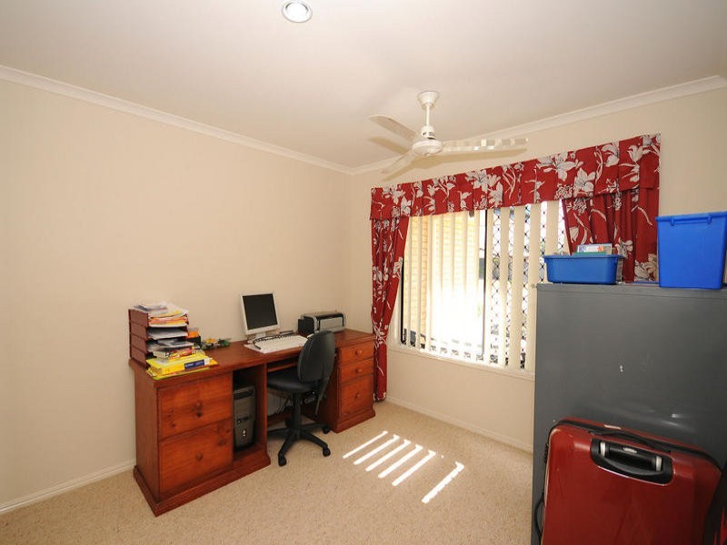 15 Kingston Court, Point Vernon QLD 4655