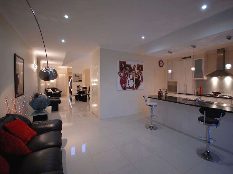 71 Endeavour Way, Mariners Cove, Eli Waters QLD 4655