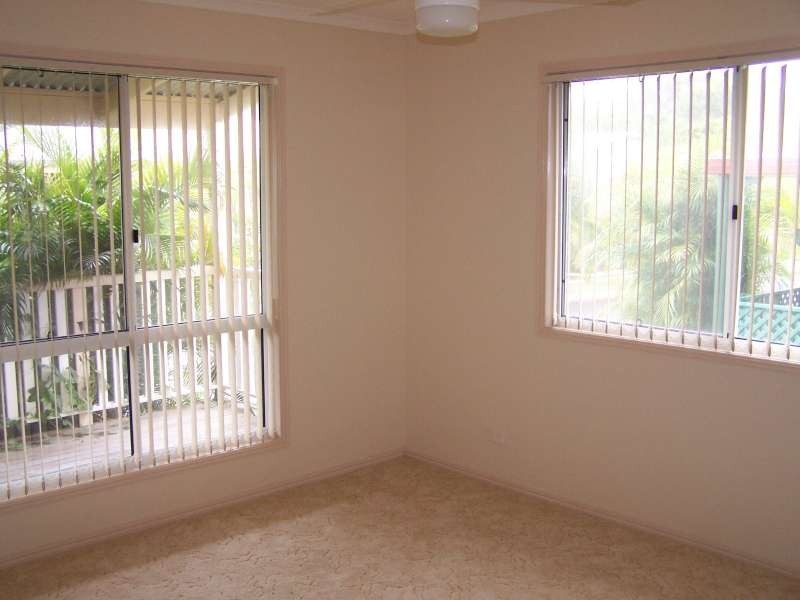 4 Wayamba Way, 59 Truro Street, Torquay QLD 4655