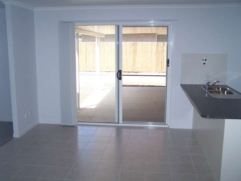 Number 3 New Development, Urangan QLD 4655