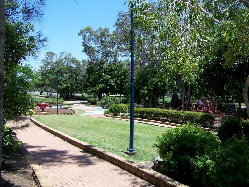 Urangan QLD 4655
