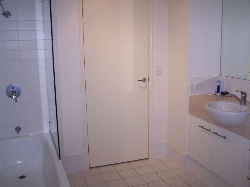 Unit 11 68 Pulgul Street, Urangan QLD 4655