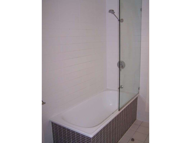 Unit 11 68 Pulgul Street, Urangan QLD 4655
