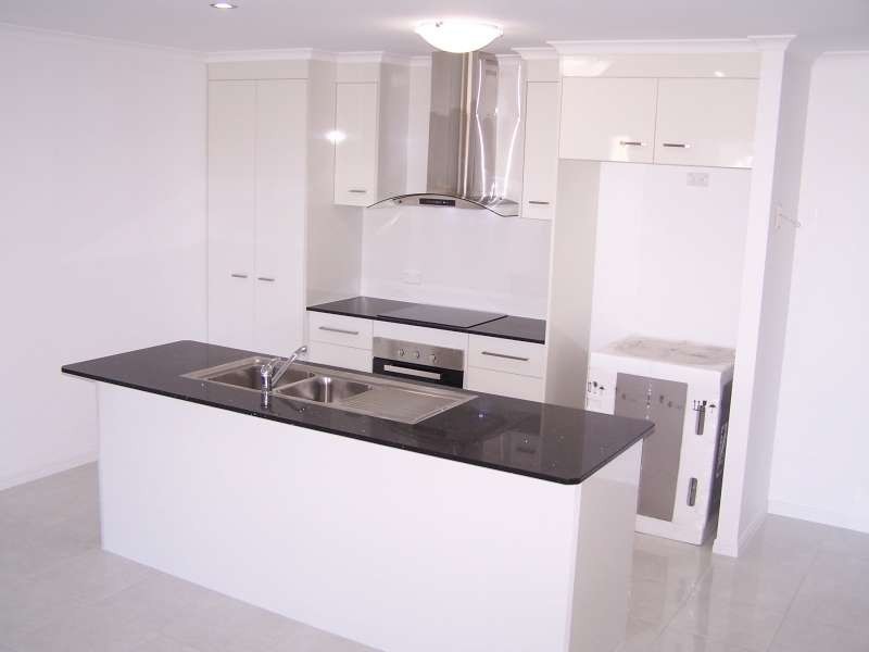 Eli Waters QLD 4655