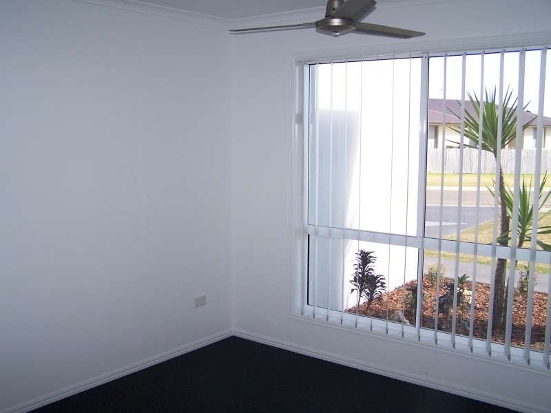 Eli Waters QLD 4655