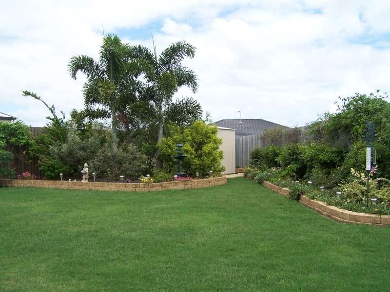 54 Endeavour Way, Eli Waters QLD 4655