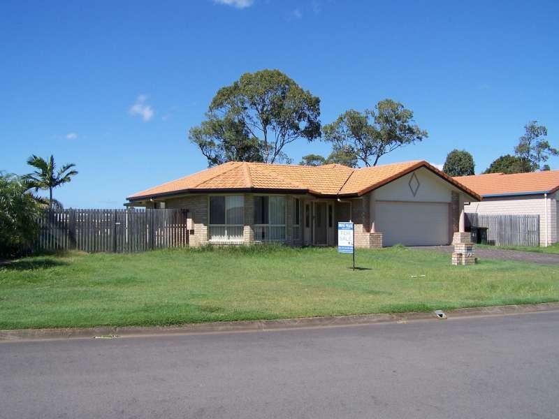 48 Kookaburra Drive, Eli Waters QLD 4655