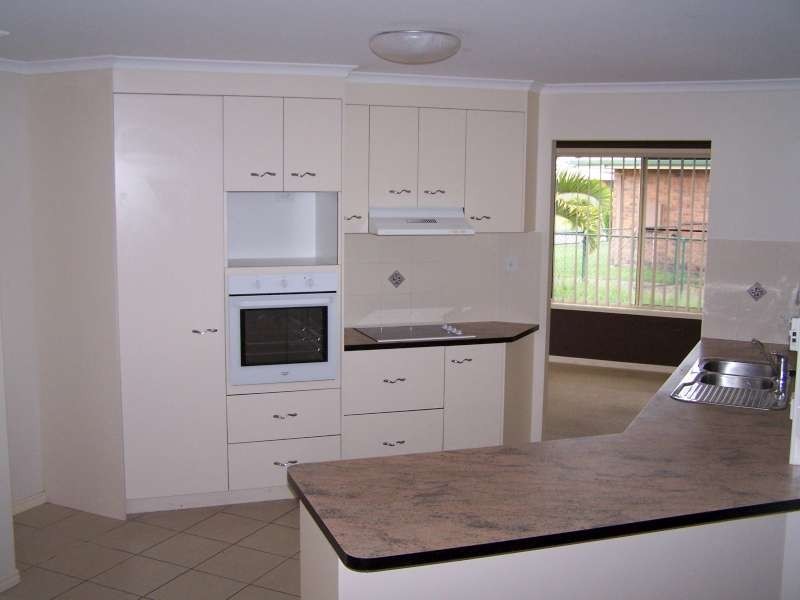 48 Kookaburra Drive, Eli Waters QLD 4655