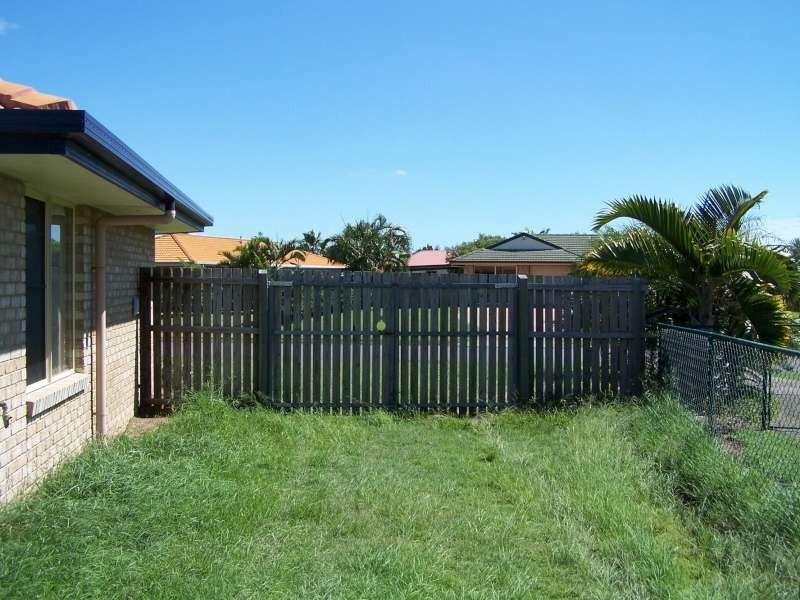 48 Kookaburra Drive, Eli Waters QLD 4655