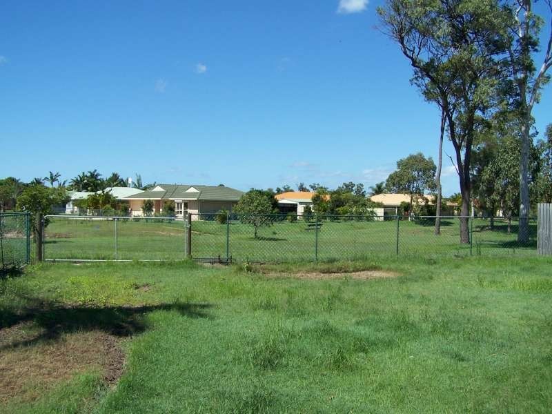 48 Kookaburra Drive, Eli Waters QLD 4655