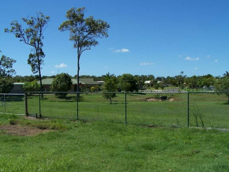 48 Kookaburra Drive, Eli Waters QLD 4655