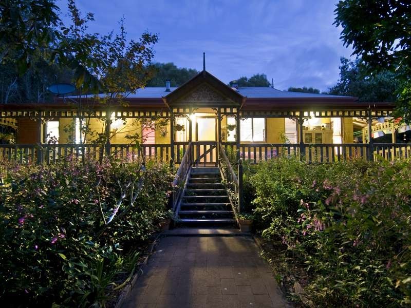 16 Craigslee Court, Craignish QLD 4655