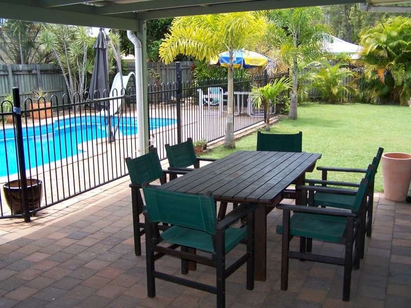 8 Andrea Court, Kawungan QLD 4655