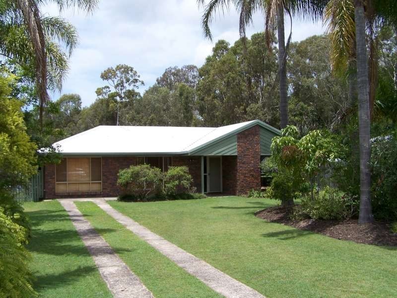 8 Andrea Court, Kawungan QLD 4655