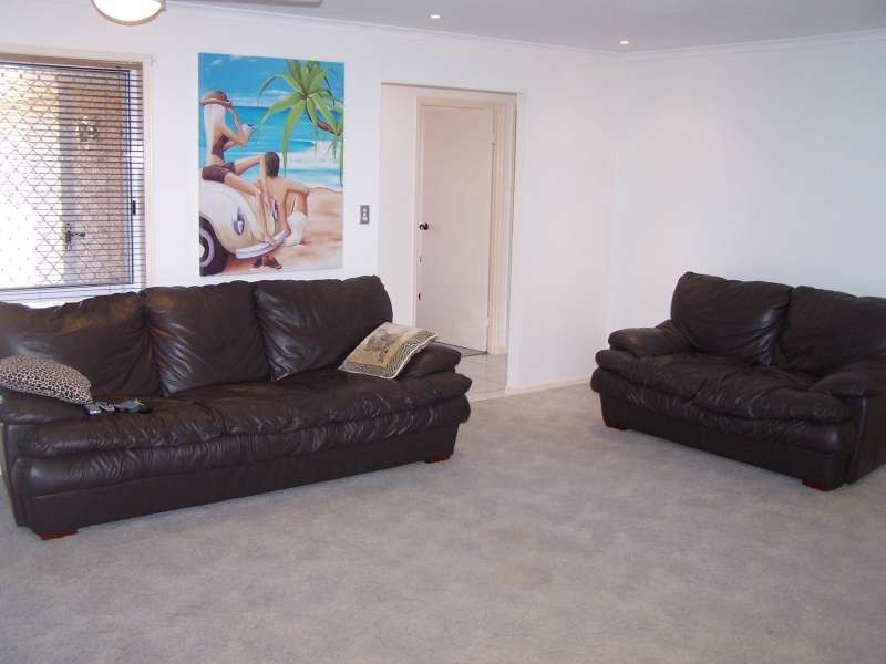 122 Ibis Boulevard, Eli Waters QLD 4655