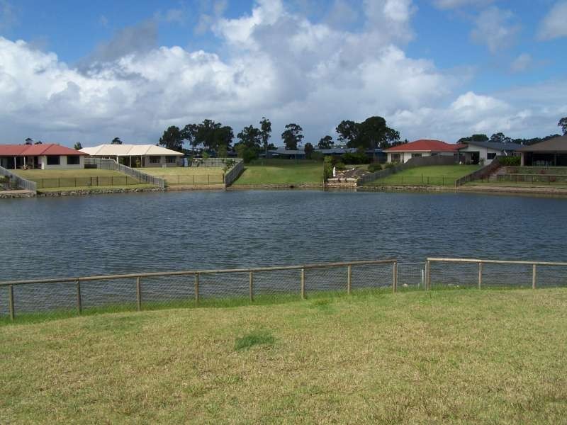 26 Earl St Vincent Circuit, Mariners Cove, Eli Waters QLD 4655