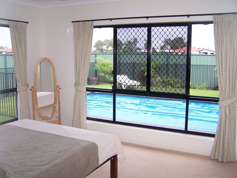 26 Earl St Vincent Circuit, Mariners Cove, Eli Waters QLD 4655