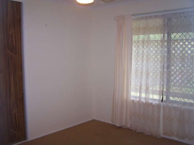 28 Hamer Drive, Urangan QLD 4655