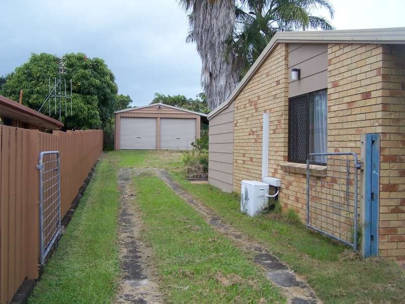 28 Hamer Drive, Urangan QLD 4655