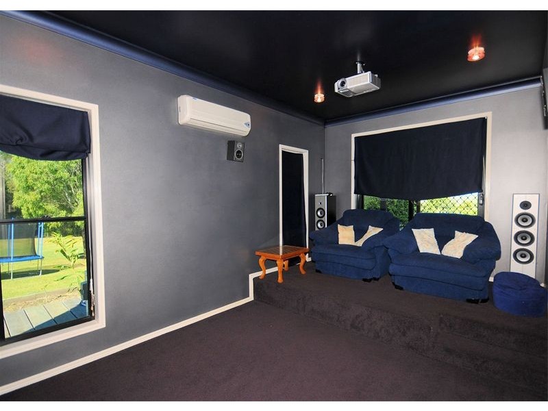 20 Highland Place, Craignish QLD 4655