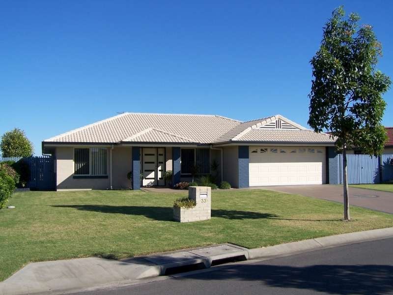 33 Lady Nelson Drive, Mariners Cove,, Eli Waters QLD 4655