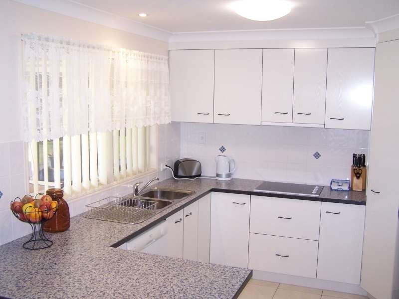 33 Lady Nelson Drive, Mariners Cove,, Eli Waters QLD 4655