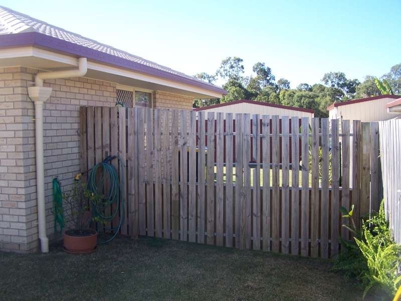 24 Moonstone Drive, Urangan QLD 4655