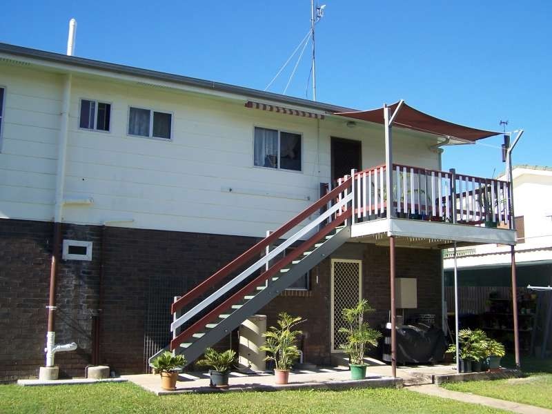 Point Vernon QLD 4655