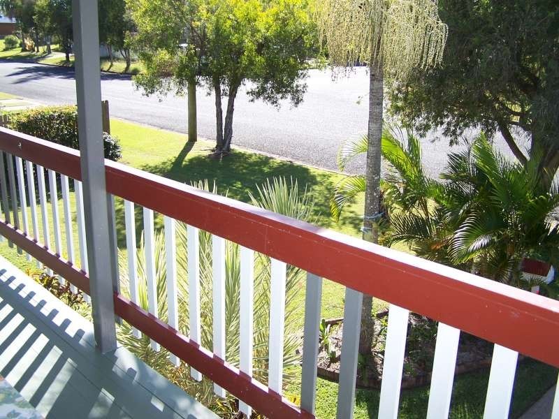 Point Vernon QLD 4655