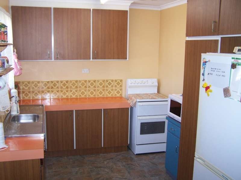 Point Vernon QLD 4655