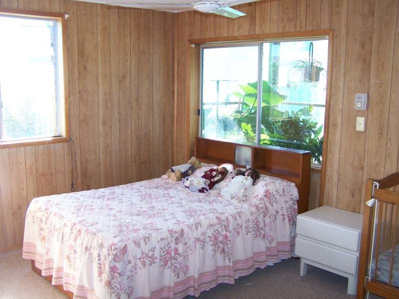 Point Vernon QLD 4655