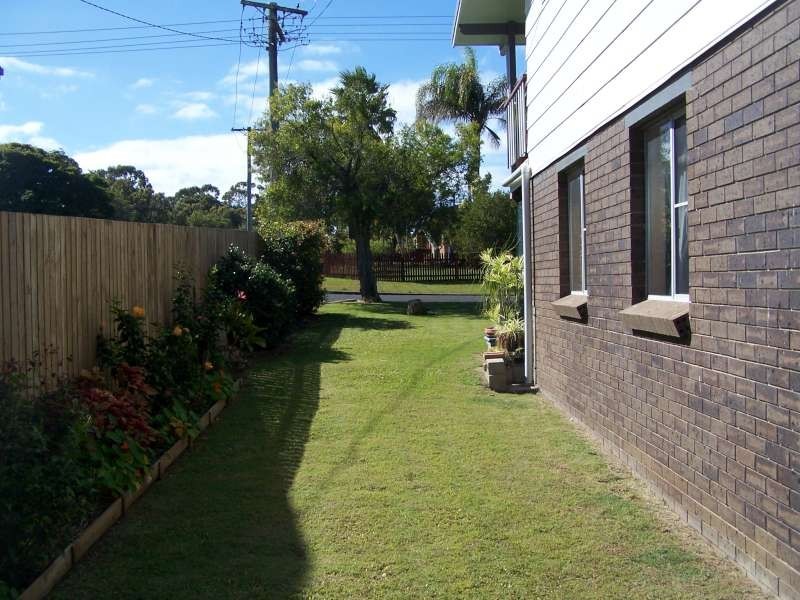 Point Vernon QLD 4655