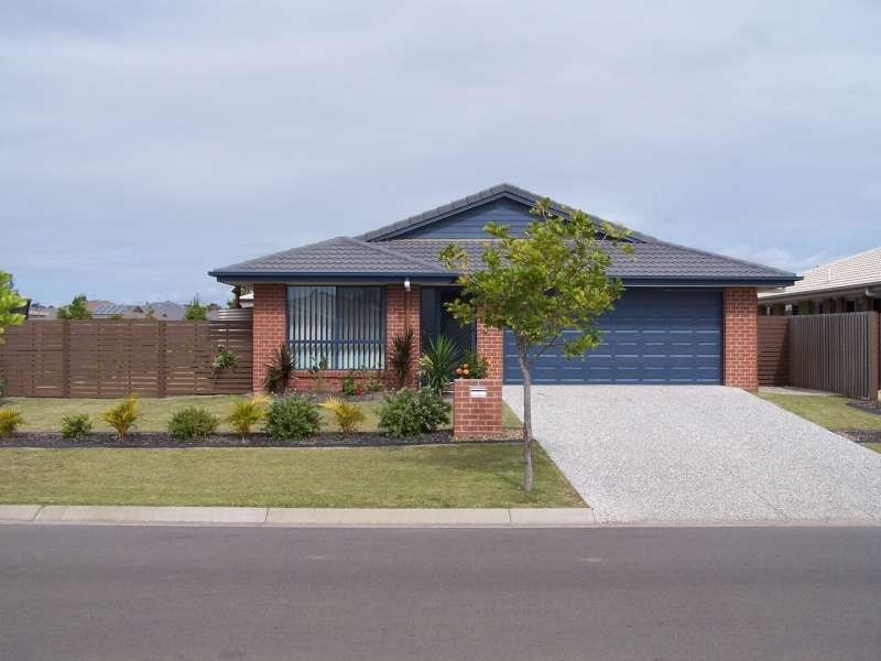 73 Magellan Circuit, Urraween QLD 4655