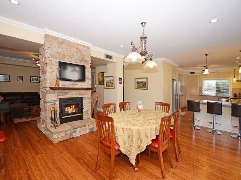 Point Vernon QLD 4655