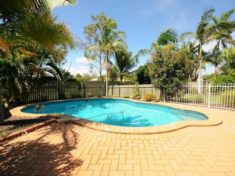 33 Mant Street, Point Vernon QLD 4655