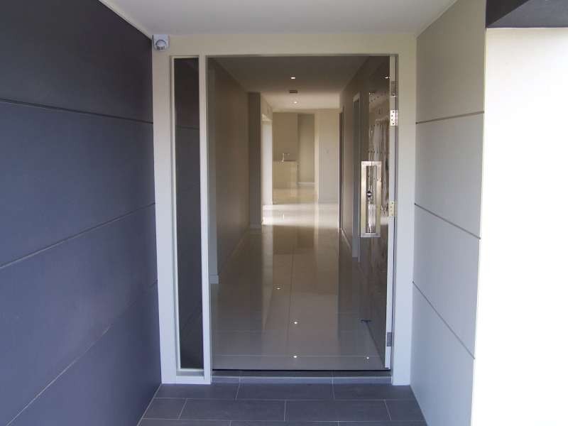 3 Mermaid Court, Mariners Cove, Eli Waters QLD 4655