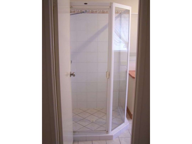 10 Whistler Court, Eli Waters QLD 4655