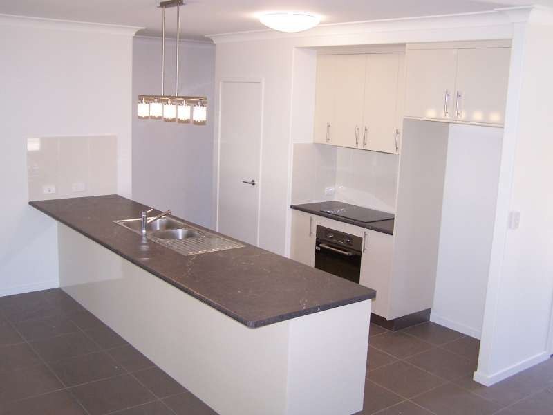 18 (Lot 19) Kingsbarn Drive, Wondunna QLD 4655