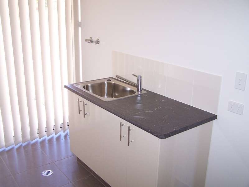 18 (Lot 19) Kingsbarn Drive, Wondunna QLD 4655