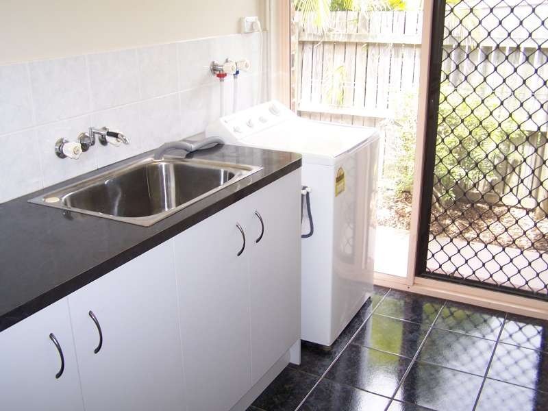 3 Coastbay Close, Point Vernon QLD 4655