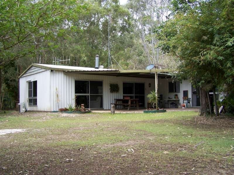 118 Sea Eagles Road, Booral QLD 4655