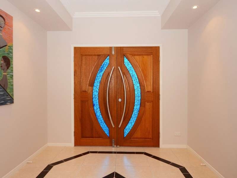 Point Vernon QLD 4655