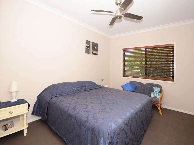 Point Vernon QLD 4655