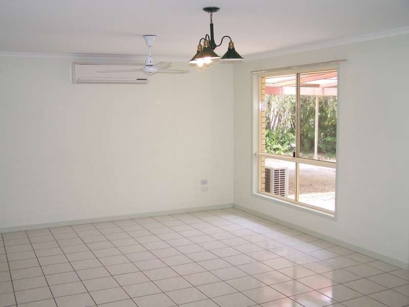 3 Fern Tree Close, Kawungan QLD 4655