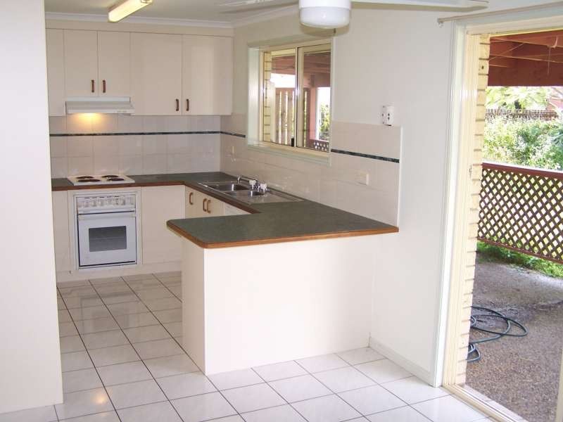 3 Fern Tree Close, Kawungan QLD 4655