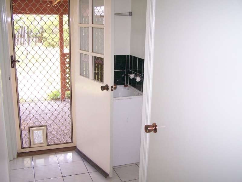 3 Fern Tree Close, Kawungan QLD 4655