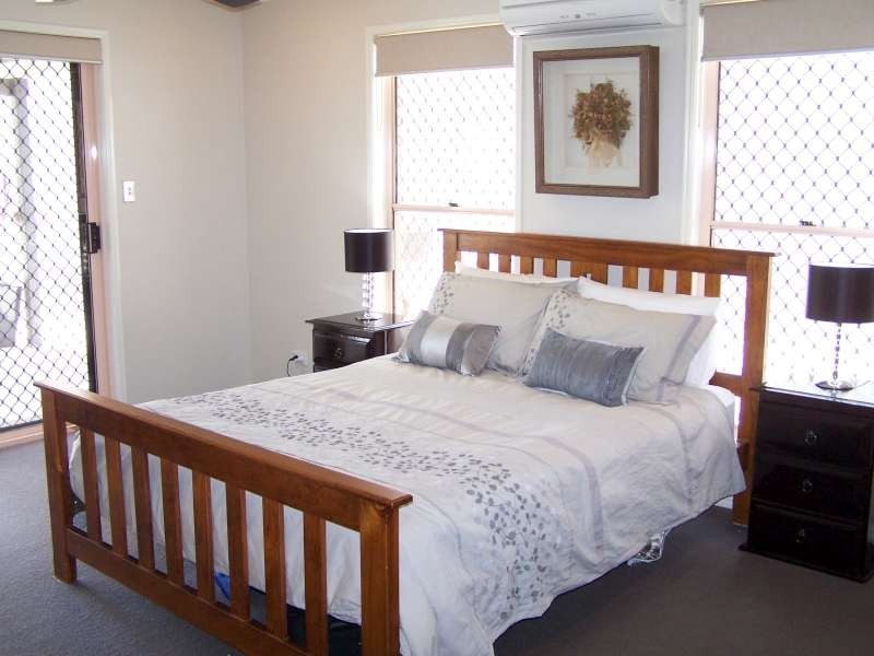 3 Coastbay Close, Point Vernon QLD 4655